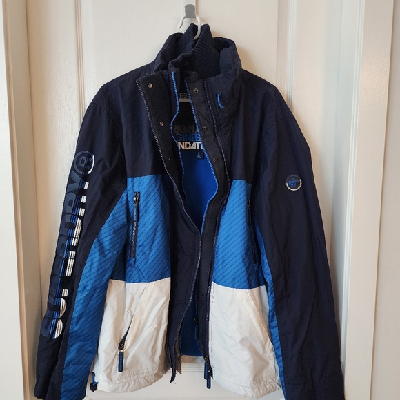 Guc 2xl mens blue & white superdry original engineered windattacker windbreaker - Picture 2 of 7